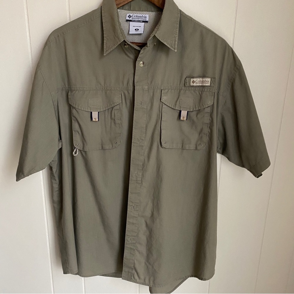 Columbia Omni Shade Men’s Olive Green Fishing Outdoor short sleeve shirt | M